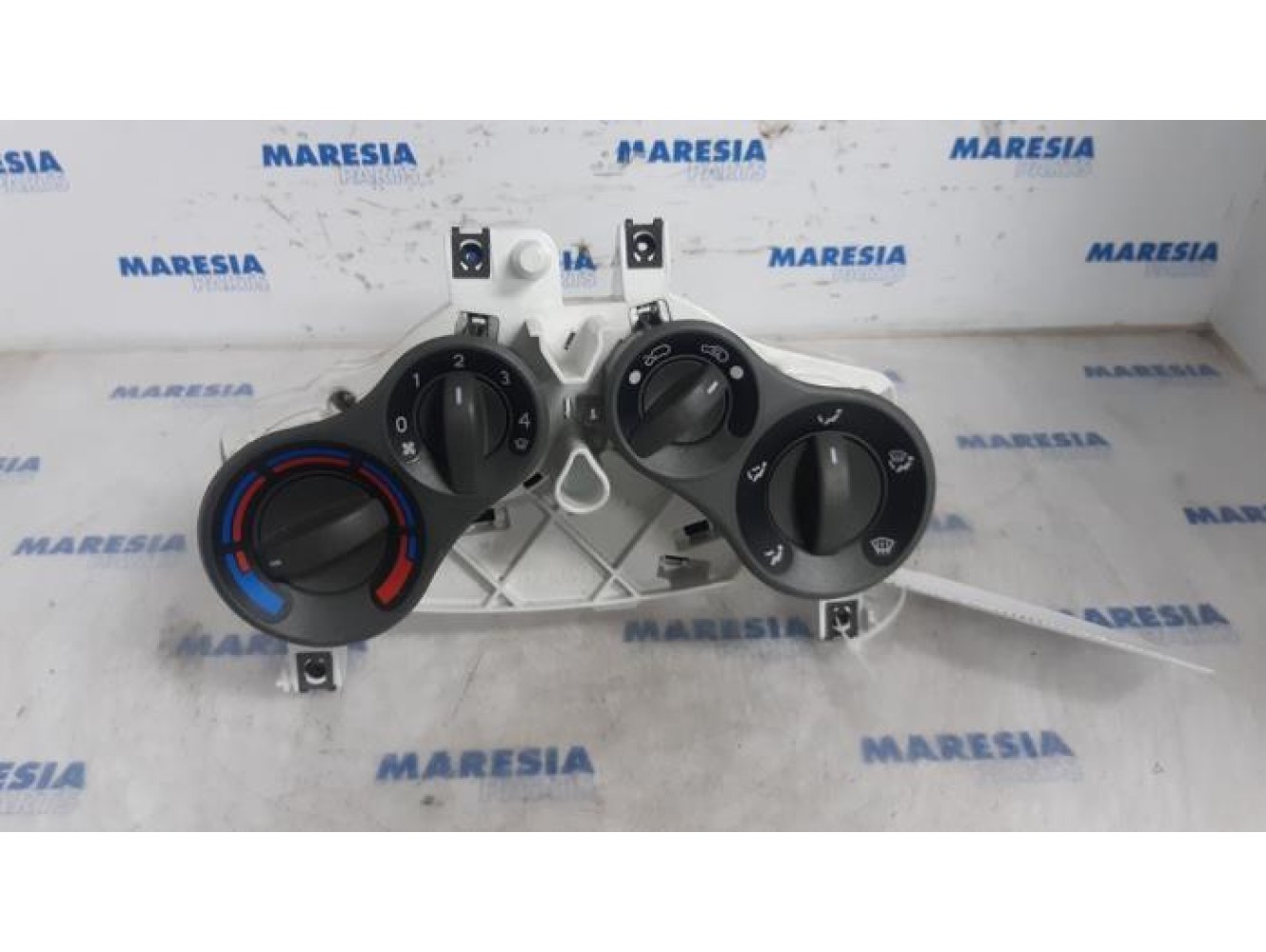 Fiat - Panda - Heater control panel