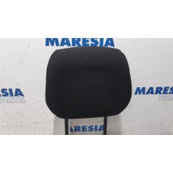 Citroen - C4 Grand Picasso - Headrest