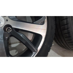 Peugeot - 208 - Sportvelgenset + banden