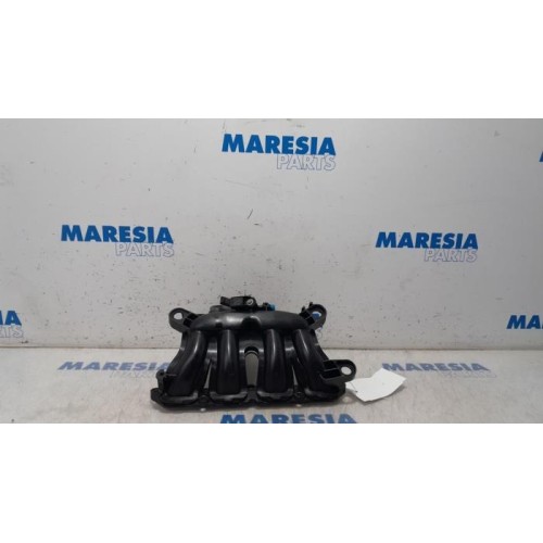 Peugeot - 5008 - Intake manifold