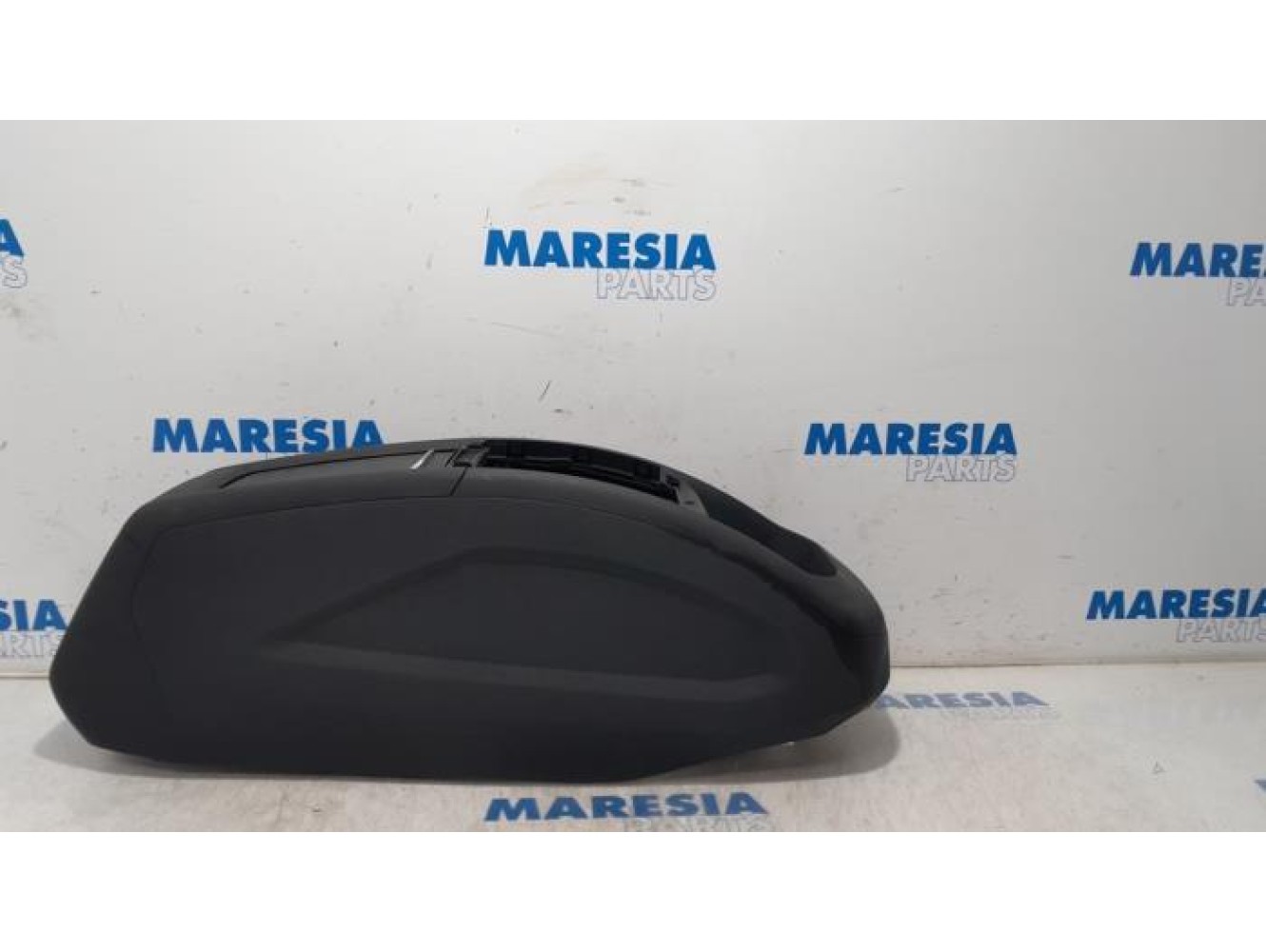 Citroen - C4 Grand Picasso - Middle console
