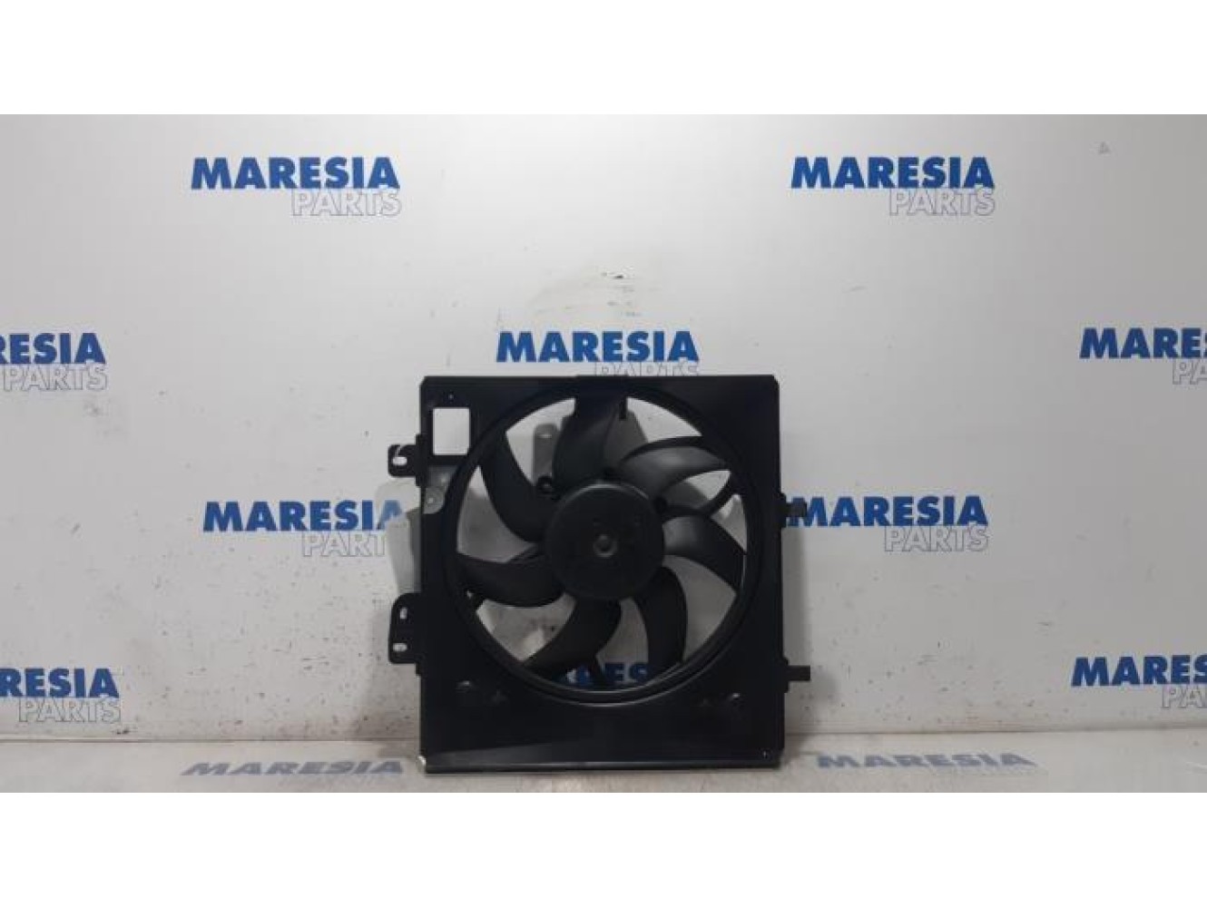 Peugeot - 208 - Fan motor