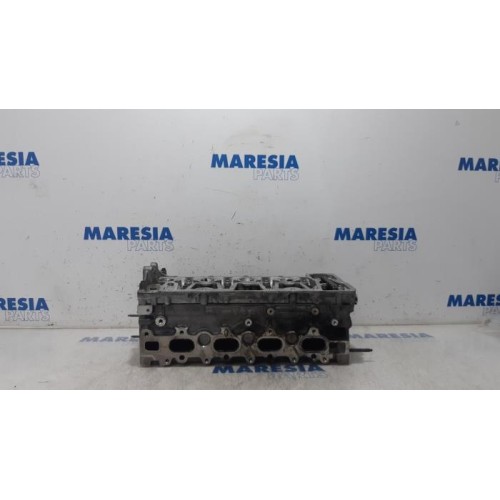 Peugeot - Expert - Cylinder head