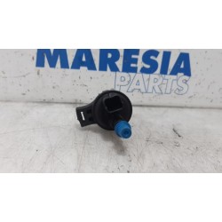 Citroen - C4 Grand Picasso - Vacuum valve