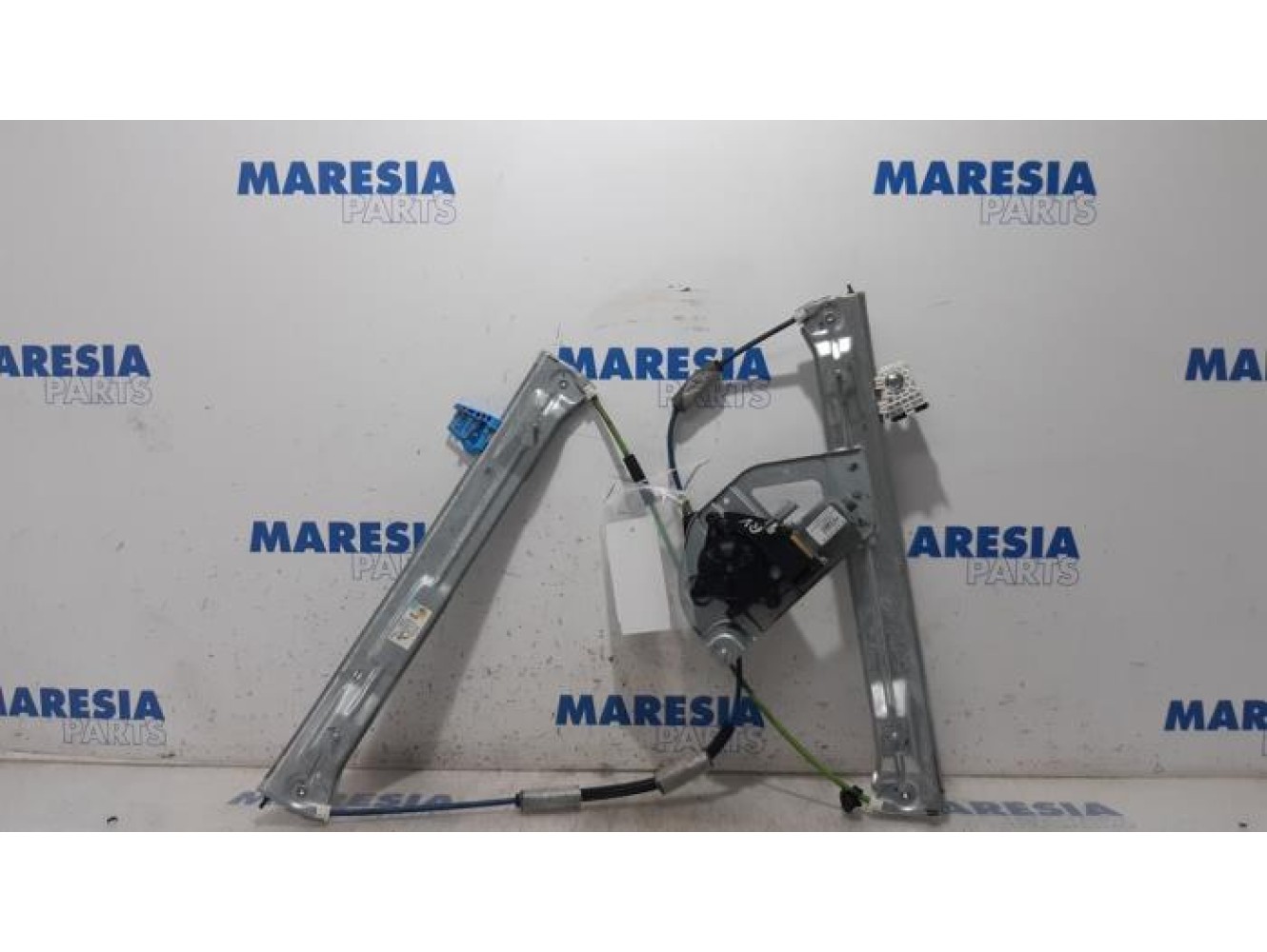 Peugeot - 208 - Window mechanism 2-door, front right