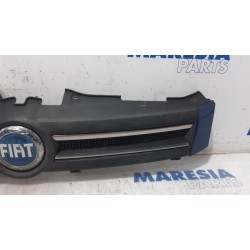 Fiat - Panda - Grill