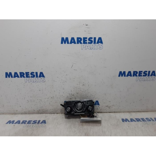 Peugeot - 3008 - Heater control panel