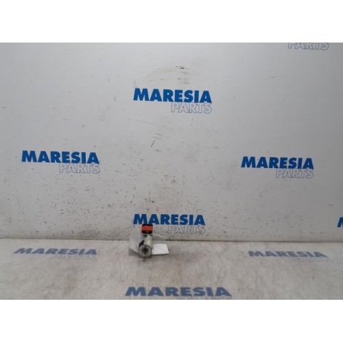 Renault - Trafic - Ignition lock + key