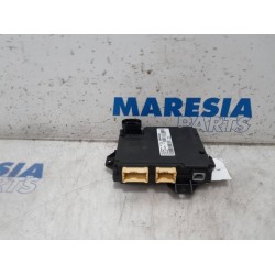 Renault - Trafic - Central door locking module