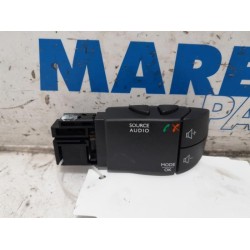 Renault - Trafic - Commande radio volant