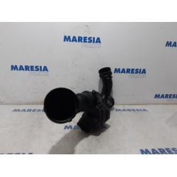 Renault - Trafic - Air intake hose