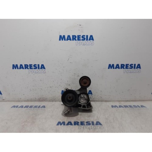 Fiat - Ducato - Power steering pump