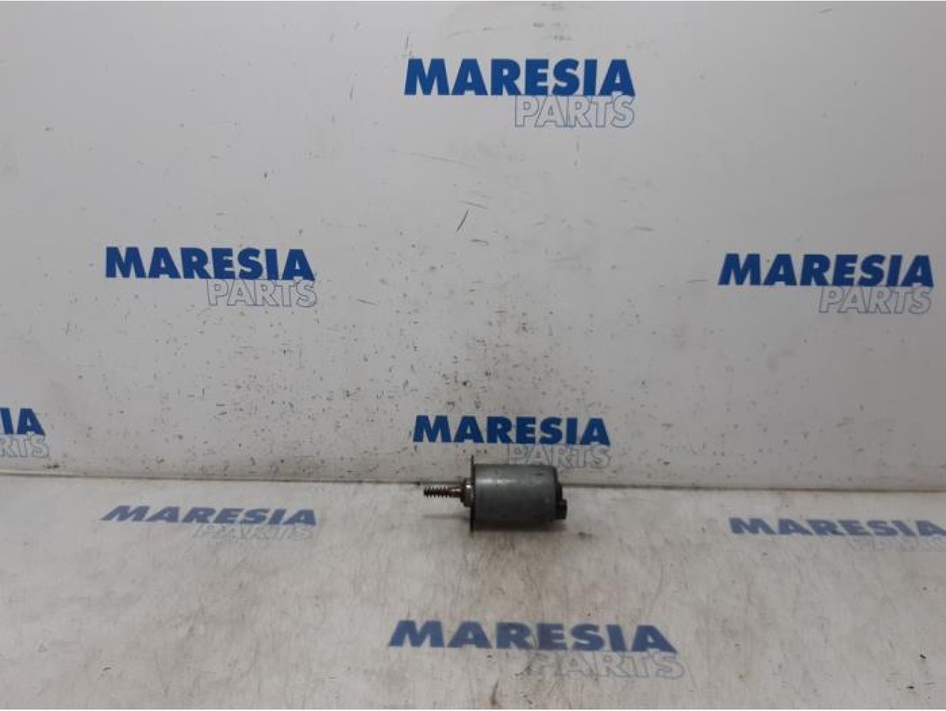 Peugeot - 207 - Camshaft adjuster