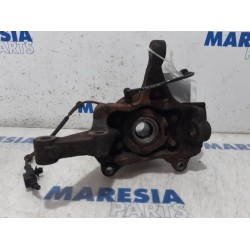 Renault - Trafic - Knuckle, front right