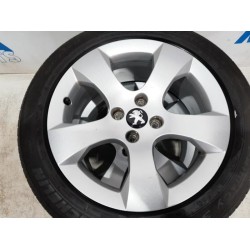 Peugeot - 3008 - Sportvelgenset + banden