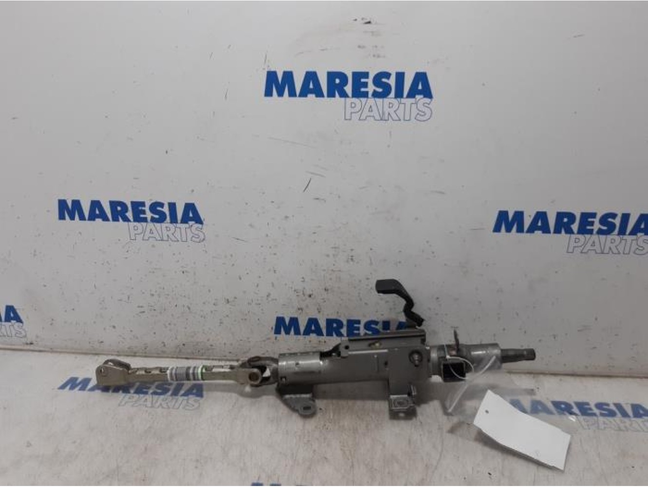 Renault - Trafic - Steering column housing
