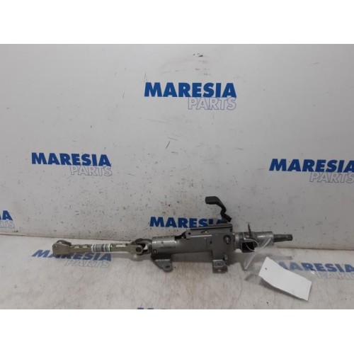Renault - Trafic - Steering column housing