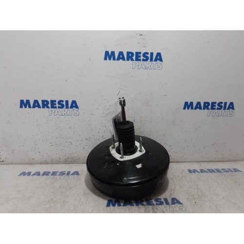 Renault - Trafic - Brake servo