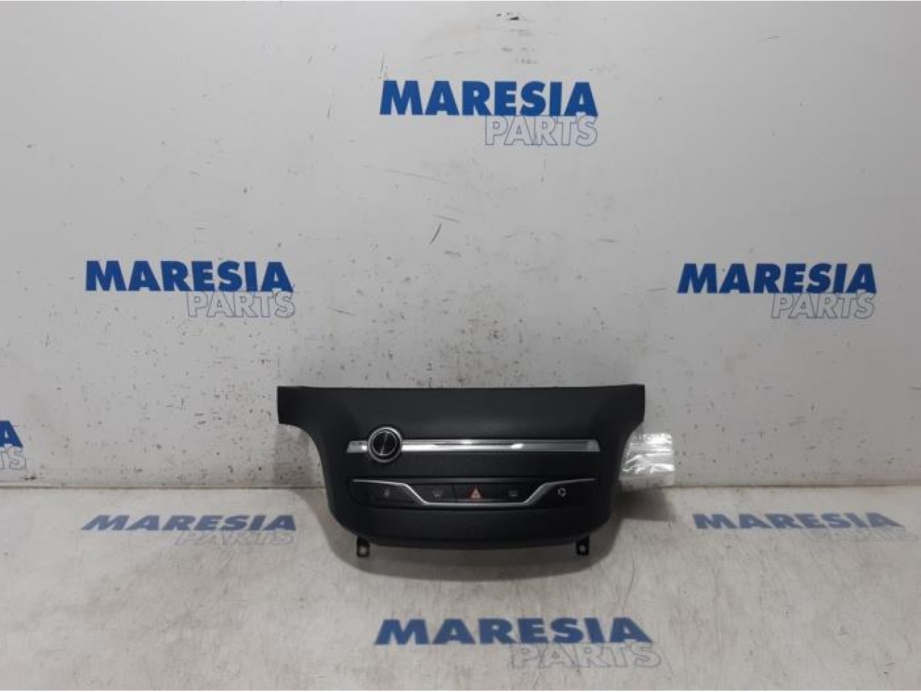 Peugeot - 308 - Radio control panel