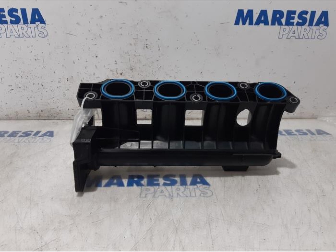 Renault - Grand Scenic - Intake manifold