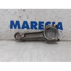 Renault - Megane - Connecting rod