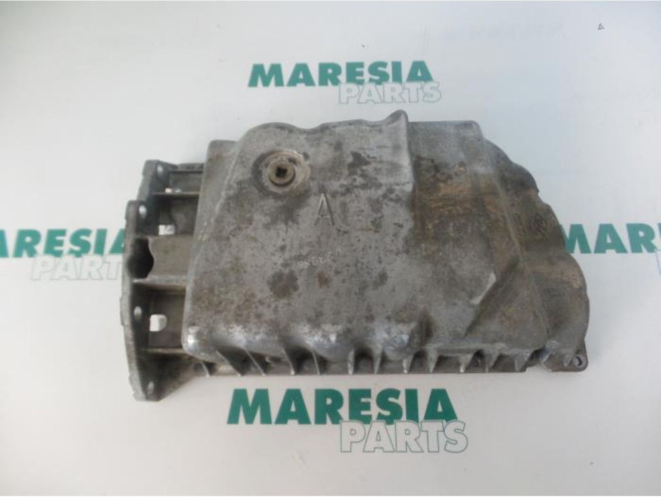 Renault - Megane Scenic - Sump