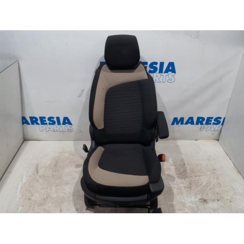 Citroen - C4 Picasso - Seat, right