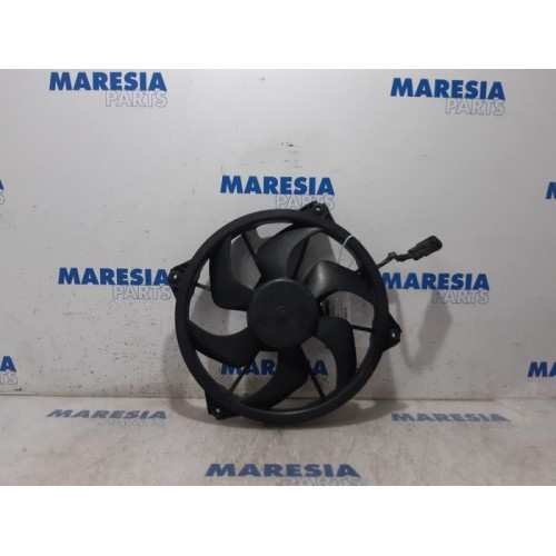 Peugeot - Partner - Fan motor