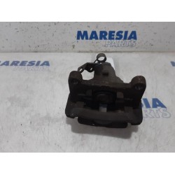 Opel - Vivaro - Remklauw (Tang) links-achter