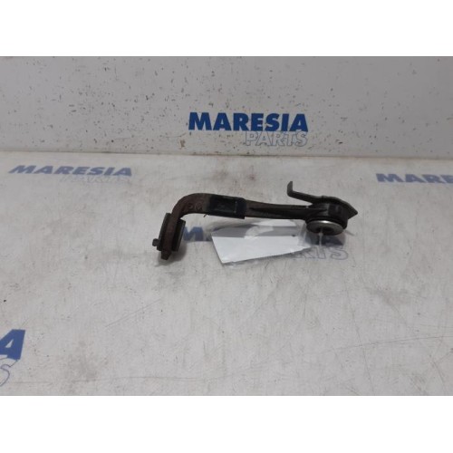 Opel - Vivaro - Front anti-roll bar