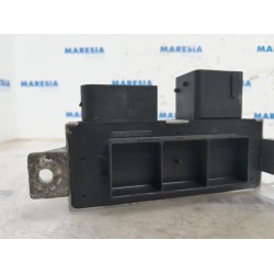 Opel - Vivaro - Glow plug relay