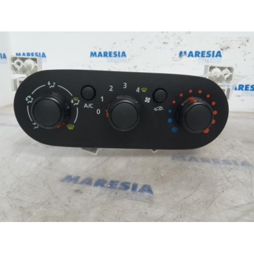 Opel - Vivaro - Panneau de commandes chauffage