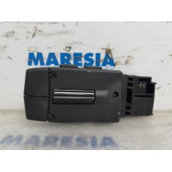 Opel - Vivaro - Commande radio volant