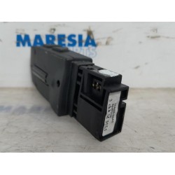Opel - Vivaro - Commande radio volant