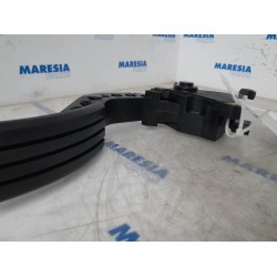 Opel - Vivaro - Gaspedaalpositie Sensor