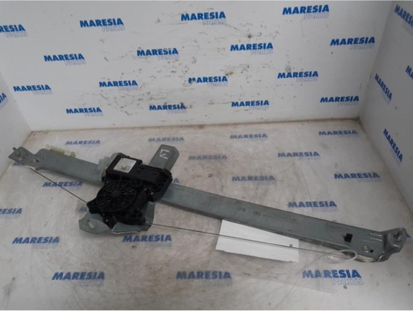 Opel - Vivaro - Window mechanism 2-door, front left