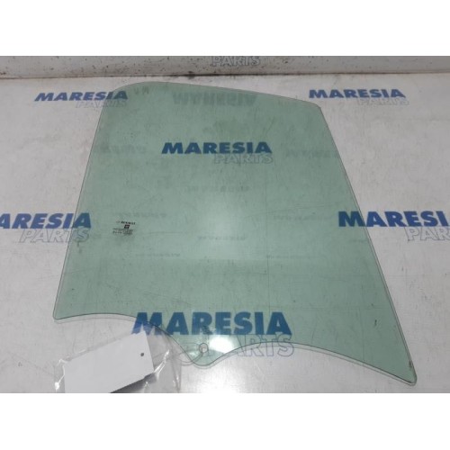 Opel - Vivaro - Door window 2-door, right