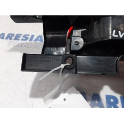 Opel - Vivaro - Achterlicht links