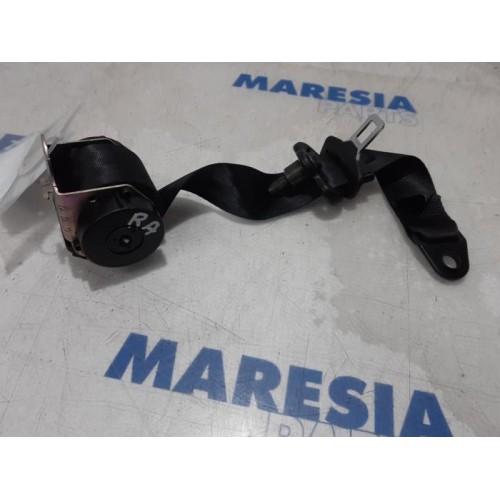Fiat - Panda - Rear seatbelt, right