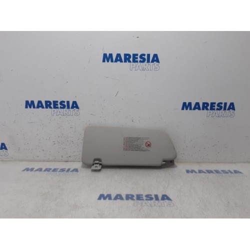 Peugeot - 3008 - Sun visor