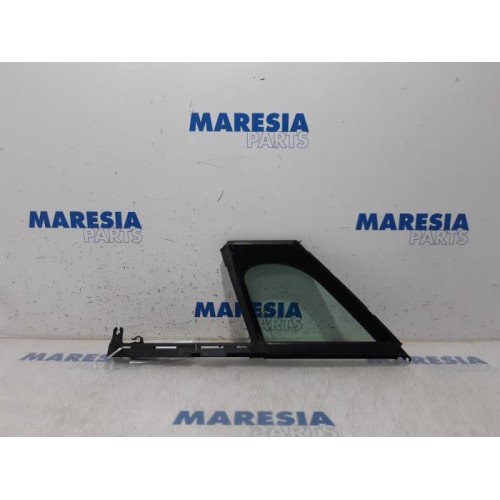 Peugeot - 3008 - Dreieckfenster links vorne