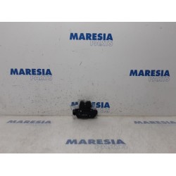 Peugeot - 3008 - Tailgate lock mechanism