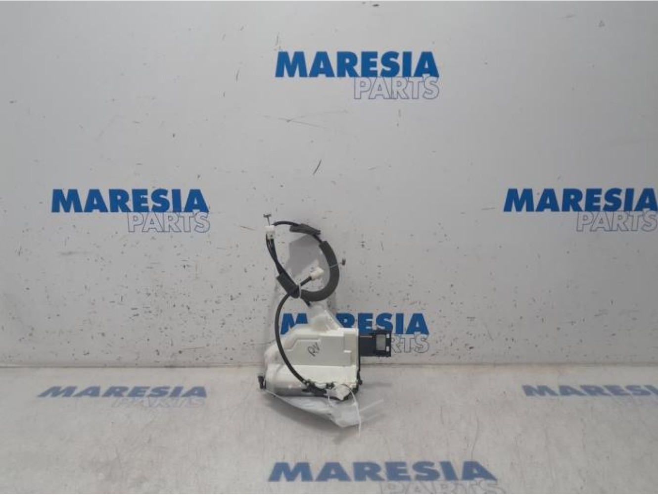 Peugeot - 3008 - Front door lock mechanism 4-door, right