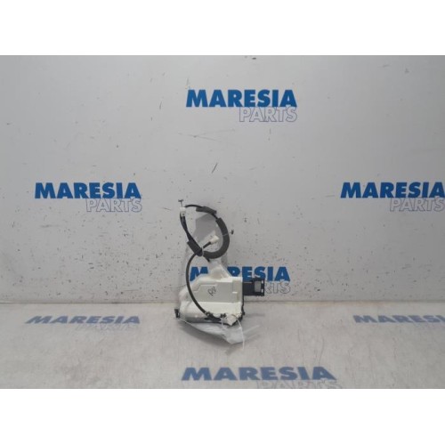 Peugeot - 3008 - Front door lock mechanism 4-door, right