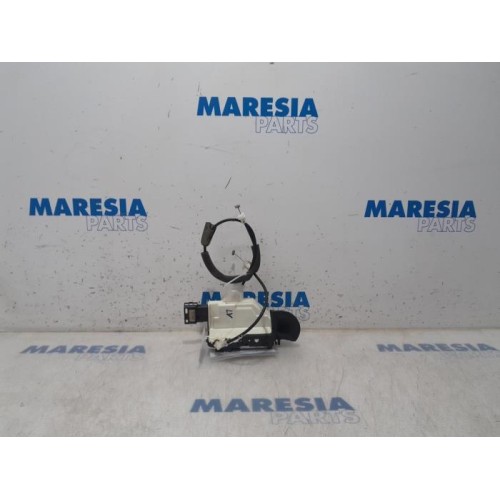 Peugeot - 3008 - Door lock mechanism 4-door, front left