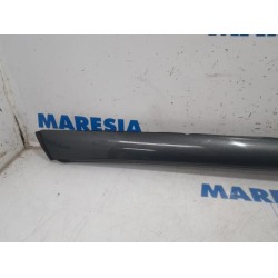 Citroen - C4 Picasso - Frontscreen frame