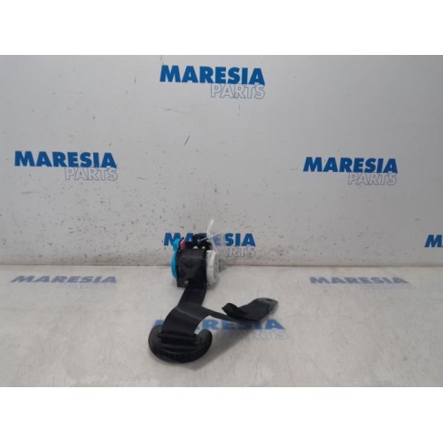 Citroen - C4 Picasso - Rear seatbelt, right