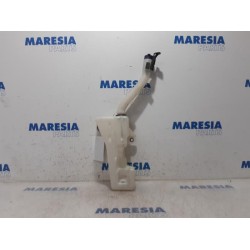 Fiat - Panda - Front windscreen washer reservoir