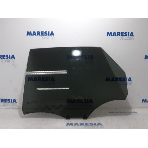Citroen - C4 Picasso - Rear door window 4-door, left