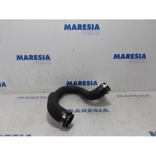 Citroen - C4 Picasso - Intercooler hose
